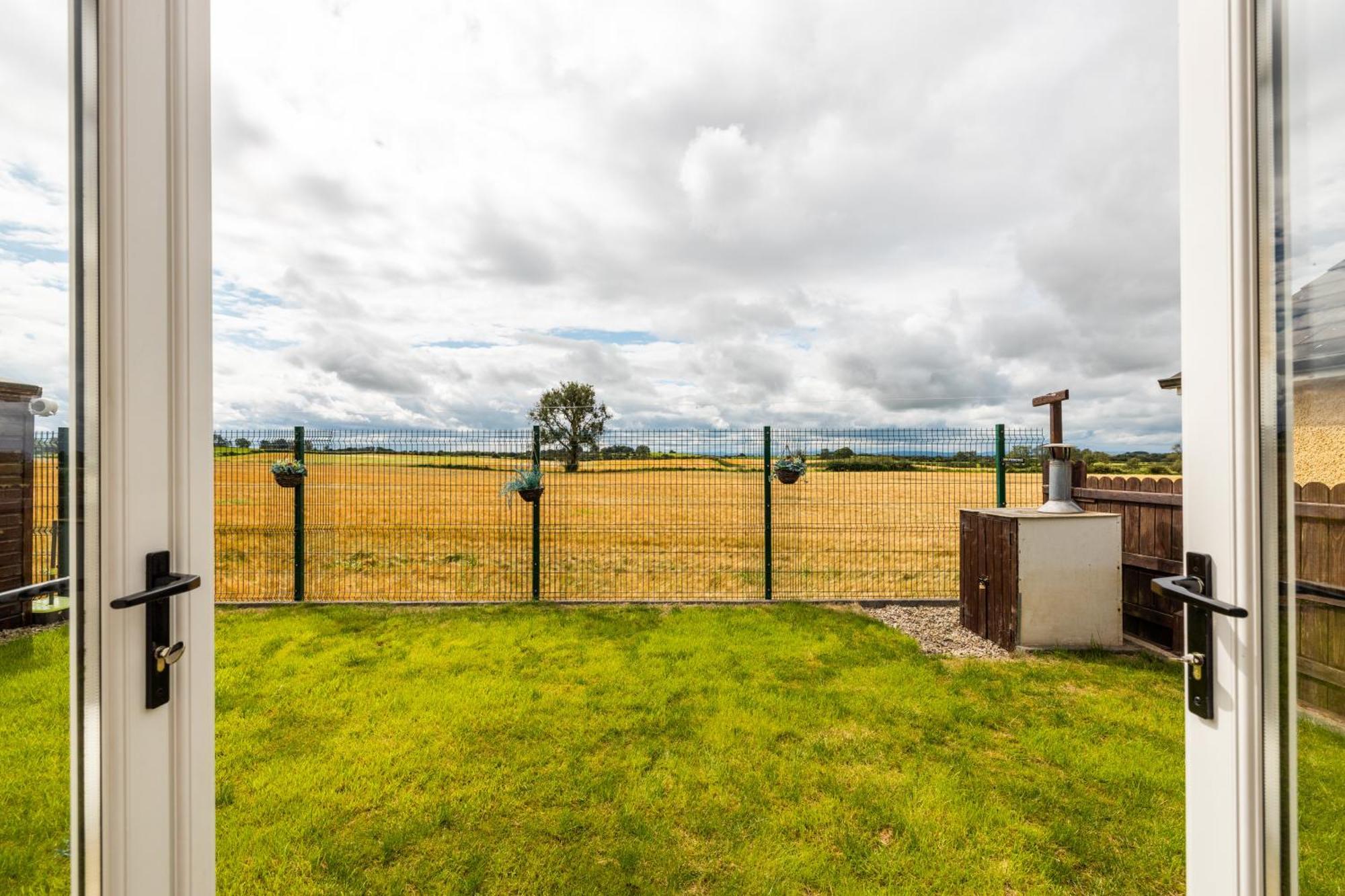 The Ferns-Ideal Base For Exploring The Causeway Coast Armoy Extérieur photo